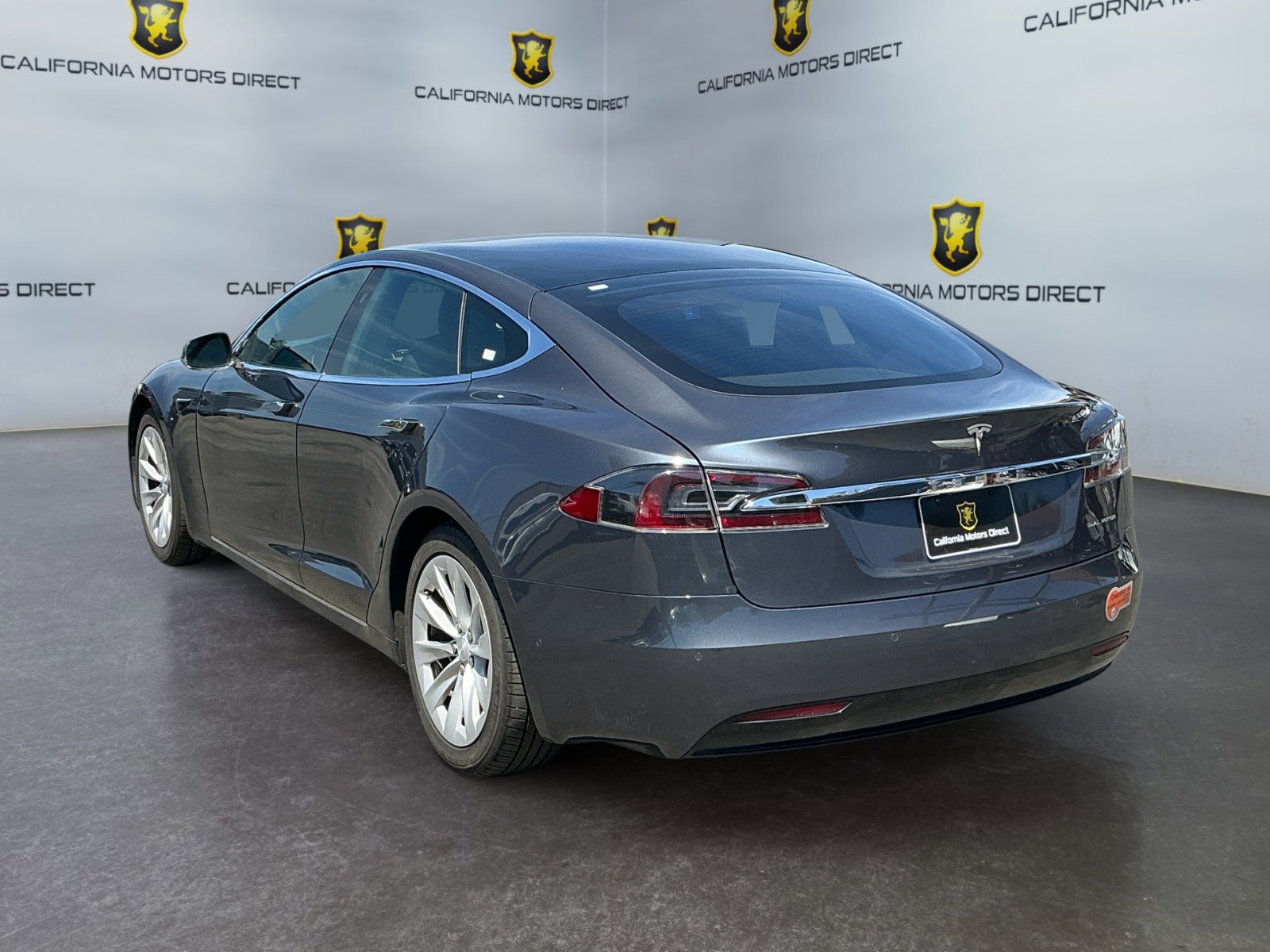 Used 2020 Tesla Model S Long Range AWD/4WD image 3