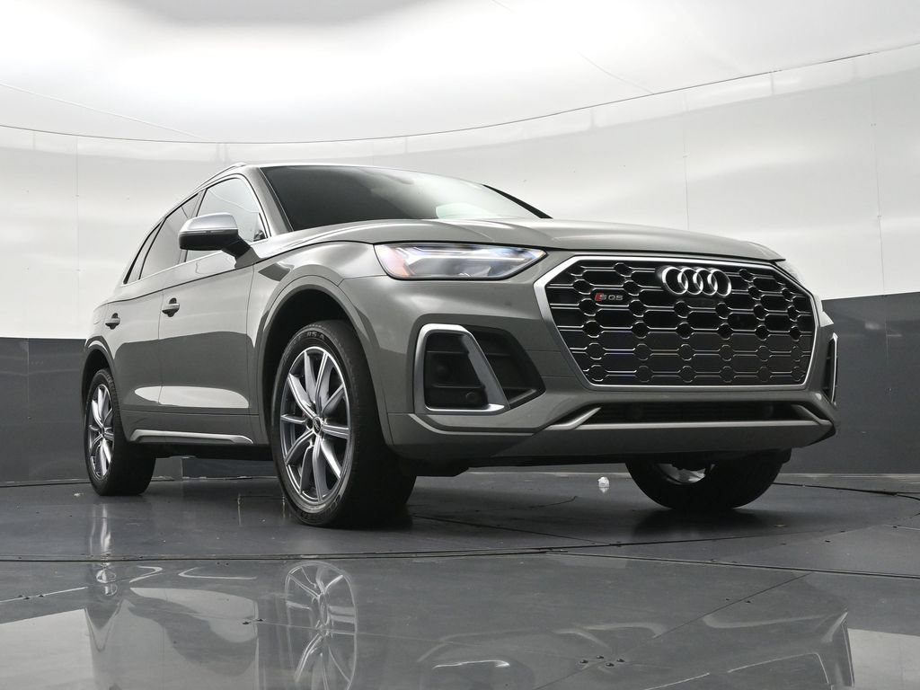 Used 2021 Audi SQ5 Premium Plus w/ Premium Plus Package AWD/4WD image 28