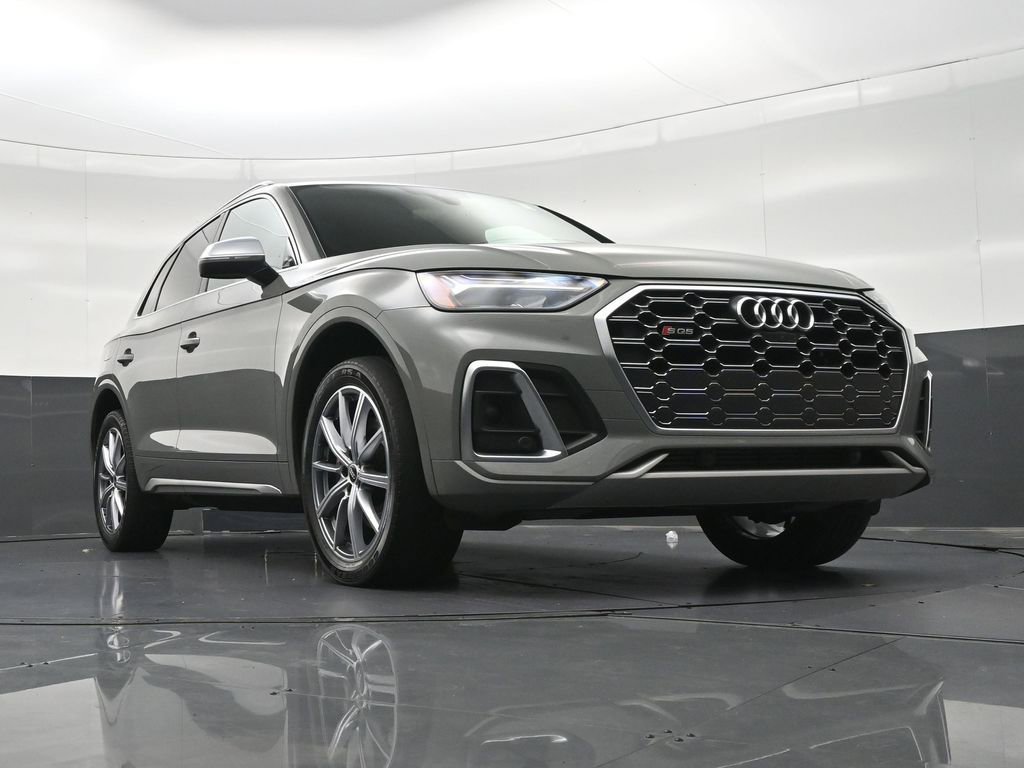 Used 2021 Audi SQ5 Premium Plus w/ Premium Plus Package AWD/4WD image 28