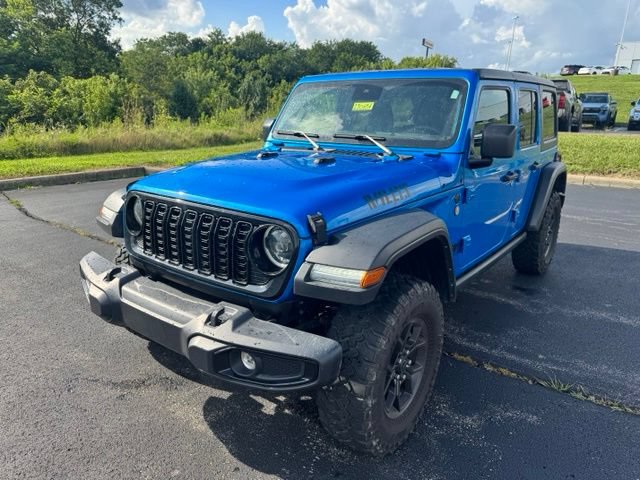 Used 2024 Jeep Wrangler Unlimited Sport AWD/4WD image 7