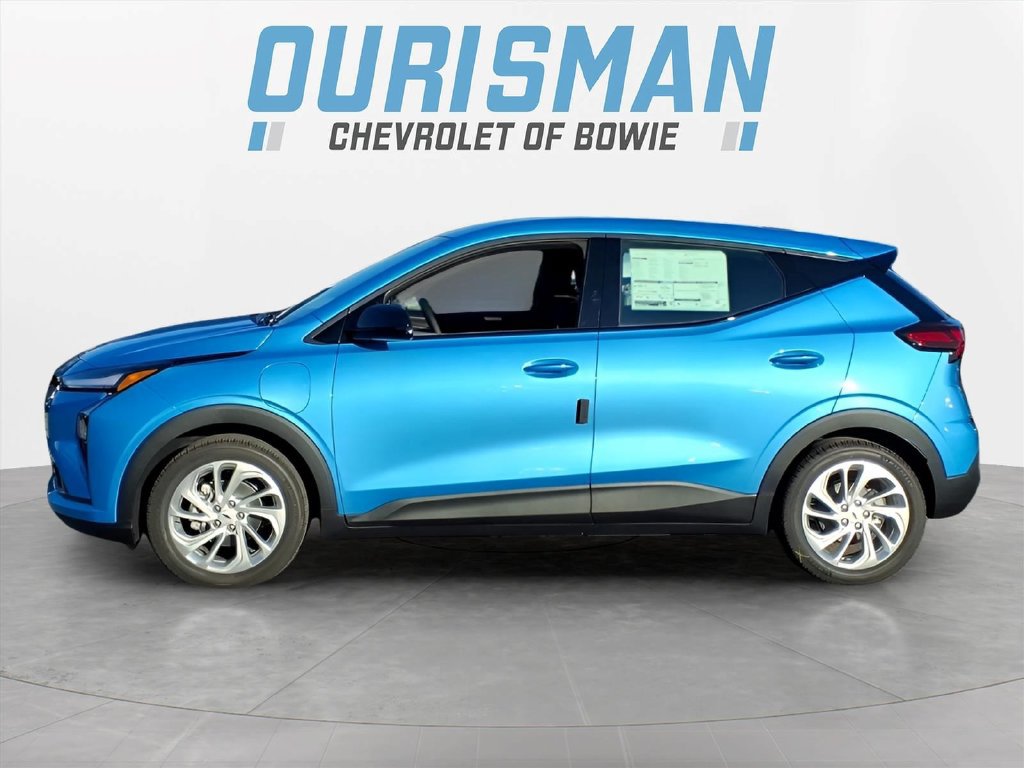 New 2027 Chevrolet Bolt LT w/ Comfort Package FWD image 4
