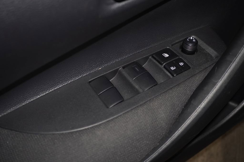 Certified 2025 Toyota Corolla LE image 11