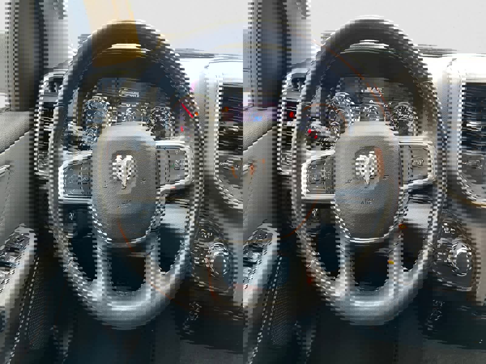 Used 2020 RAM 1500 Big Horn image 13