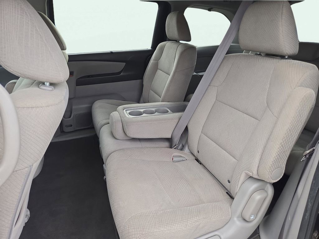 Used 2016 Honda Odyssey SE image 20