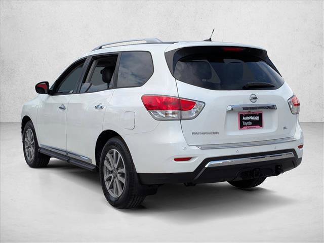 Used 2015 Nissan Pathfinder SL w/ SL Tech Package image 8