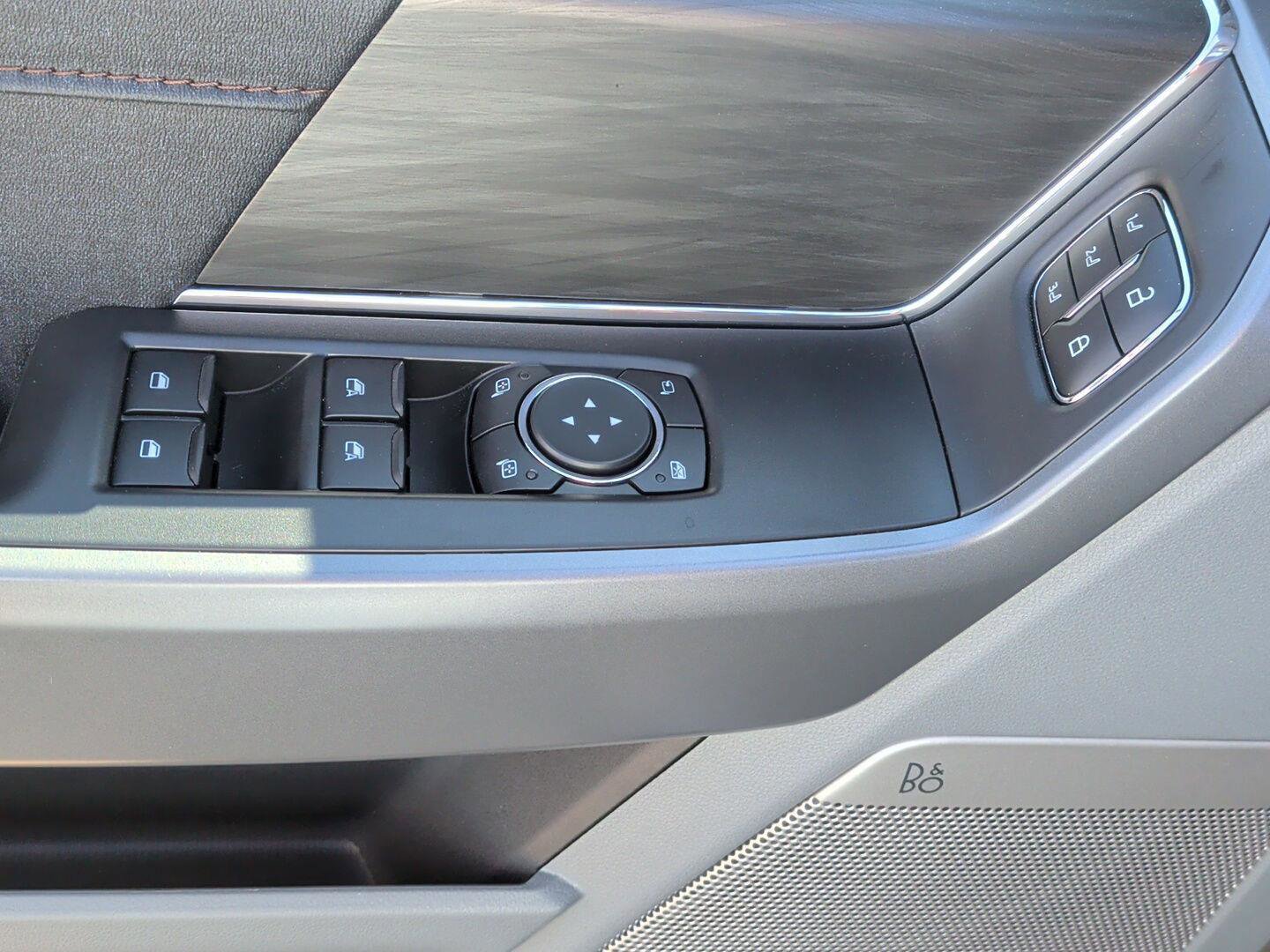 New 2026 Ford F150 Lariat w/ Equipment Group 501A Mid image 9