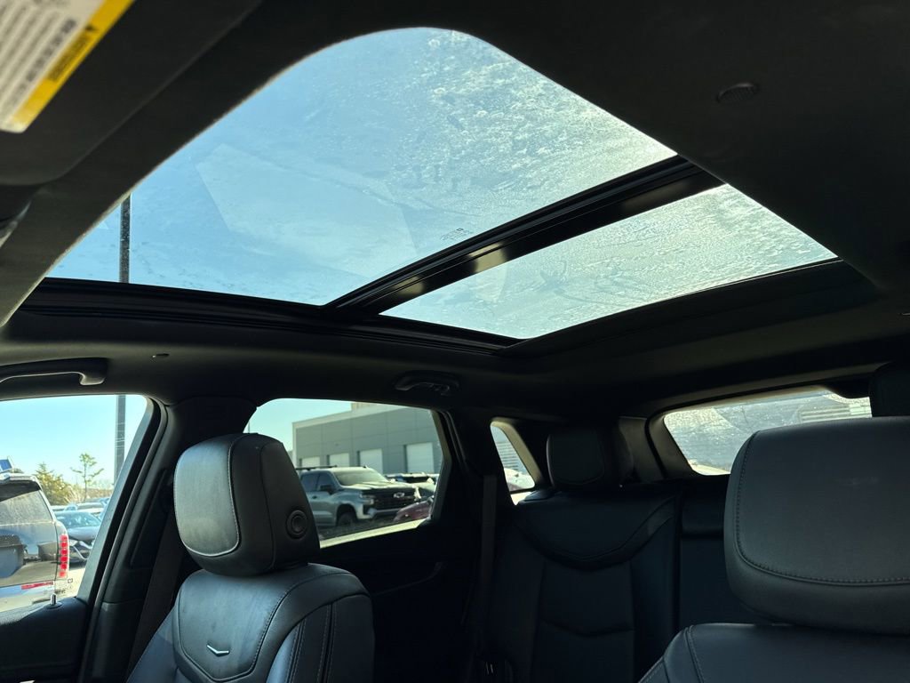 Used 2024 Cadillac XT5 Premium Luxury image 19