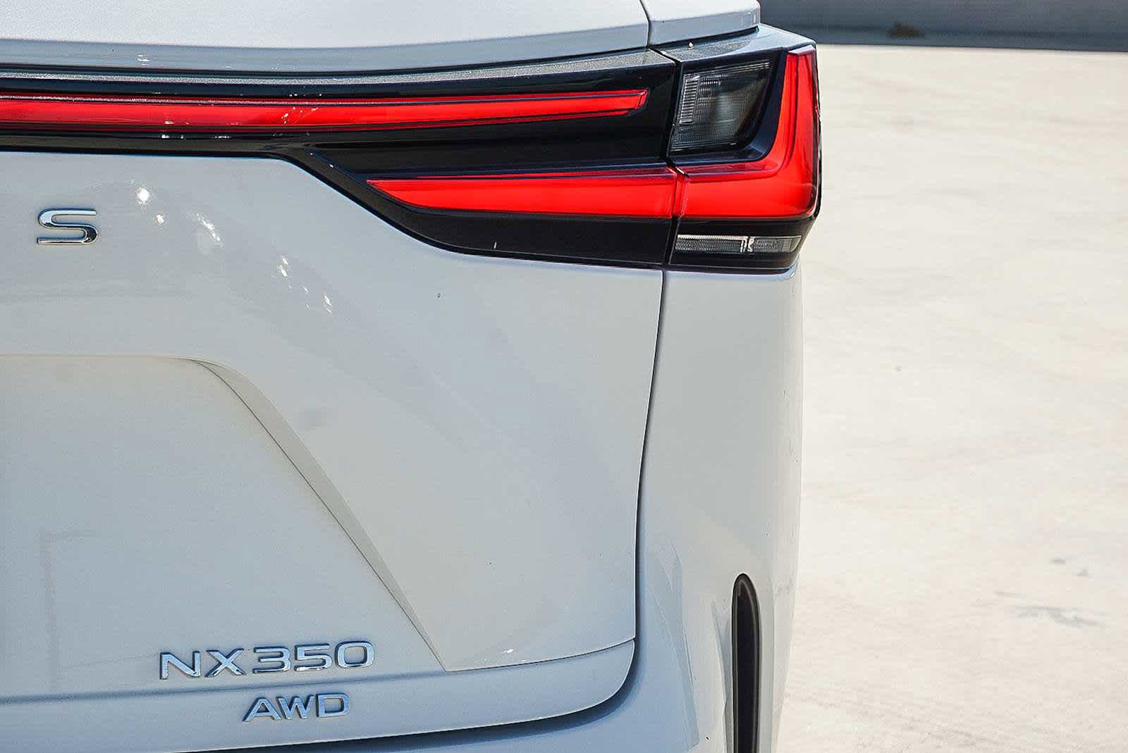 Used 2026 Lexus NX 350 AWD w/ Accessory Package (2T) image 11