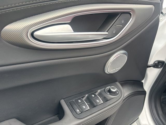 Used 2024 Alfa Romeo Giulia Veloce image 22