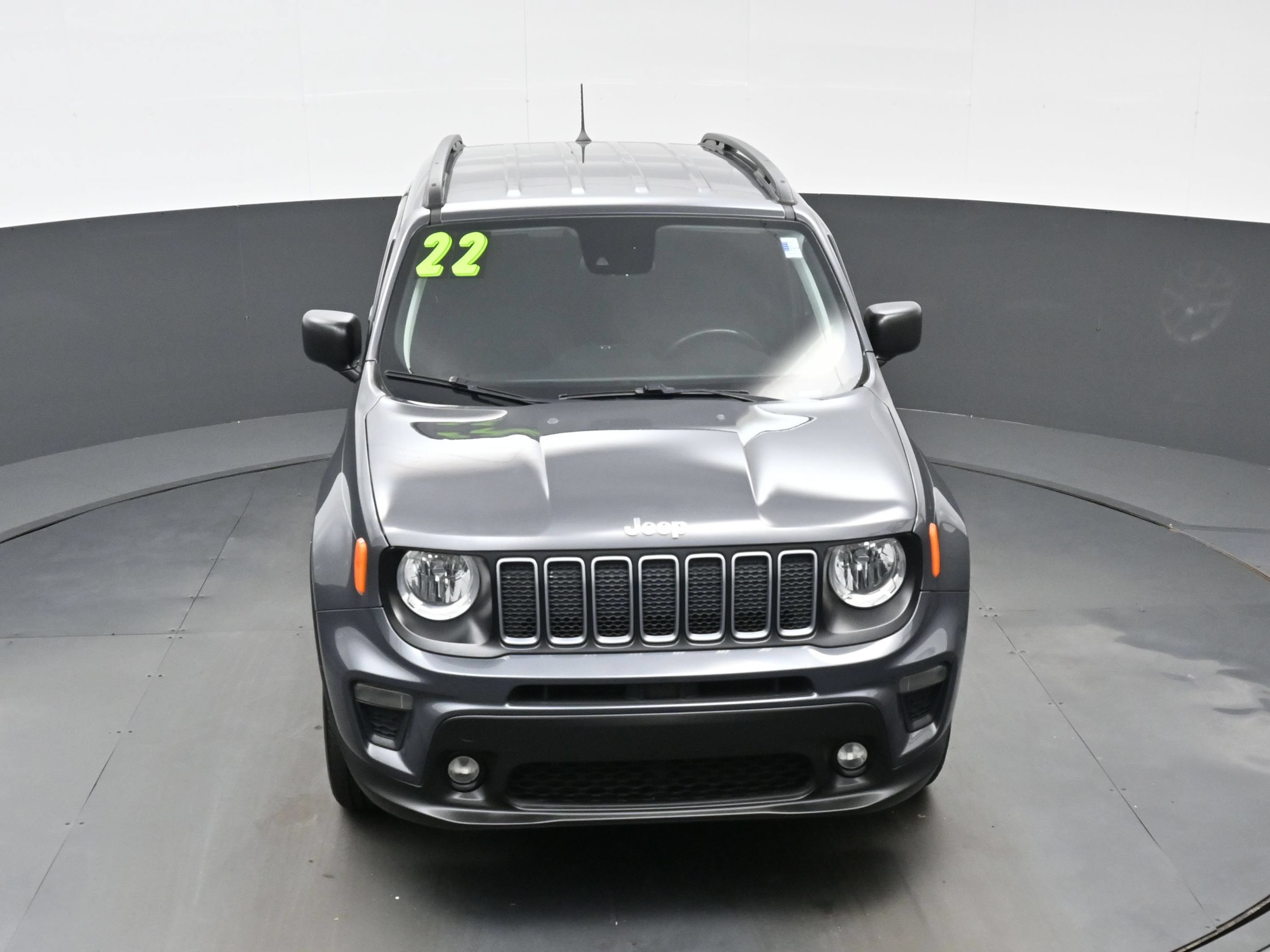 Used 2022 Jeep Renegade Latitude AWD/4WD image 40