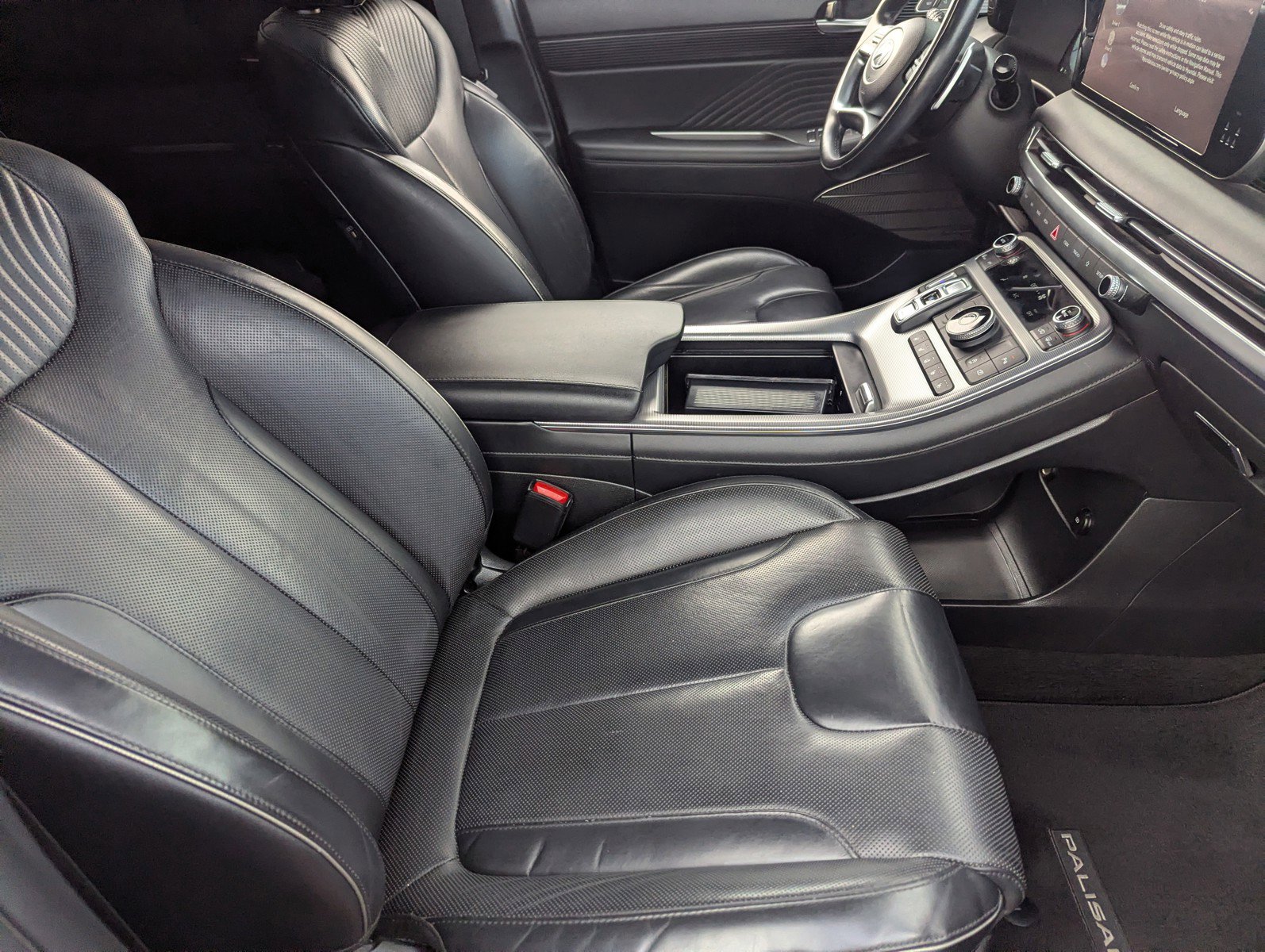 Used 2023 Hyundai Palisade Calligraphy image 12