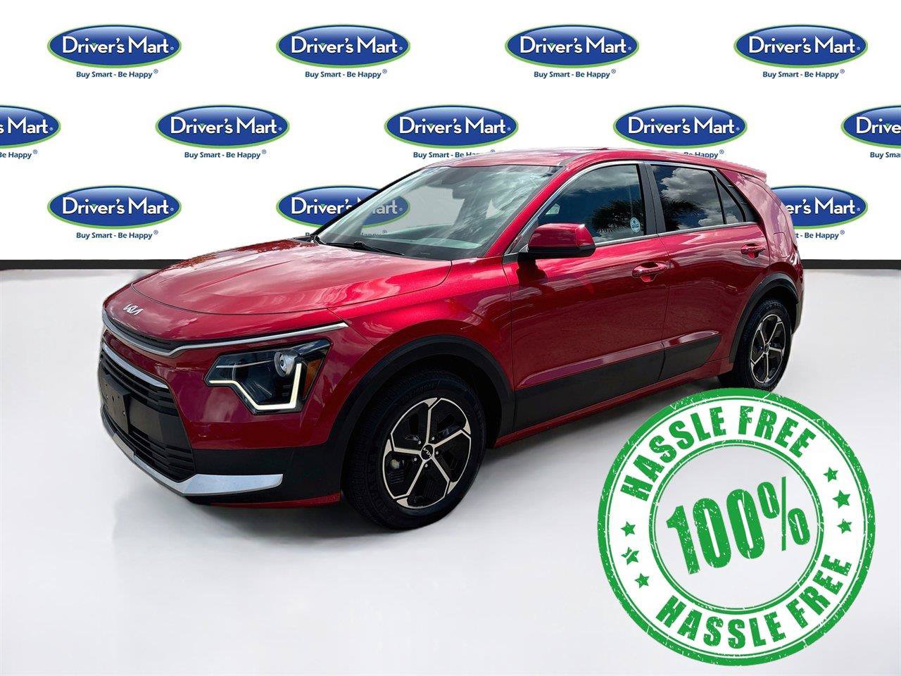 Used 2025 Kia Niro LX FWD image 3