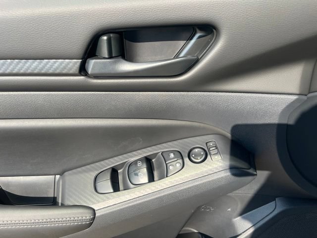 New 2026 Nissan Altima 2.5 SV FWD image 10