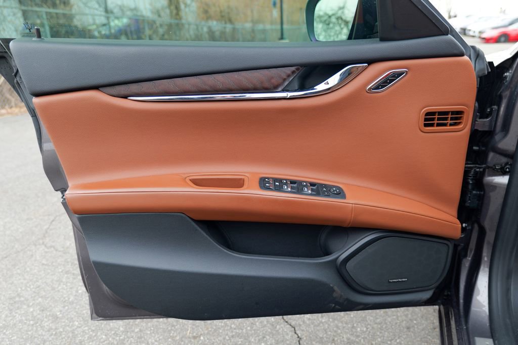 Certified 2023 Maserati Quattroporte Modena Q4 image 17