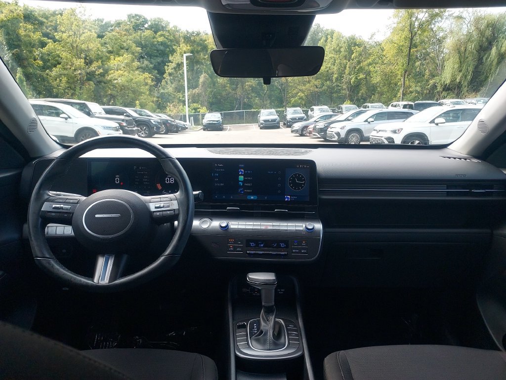 Used 2024 Hyundai Kona SEL FWD image 9