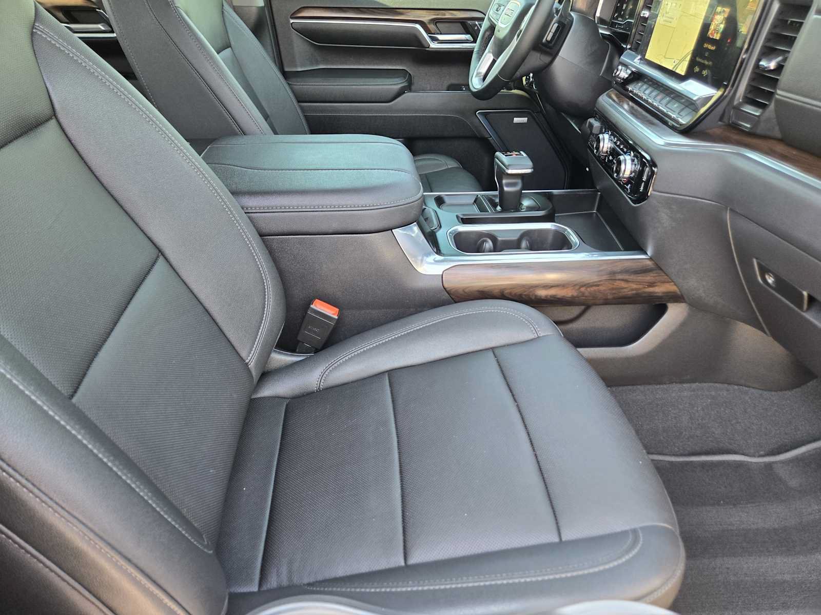Certified 2023 GMC Sierra 1500 SLT RWD image 15