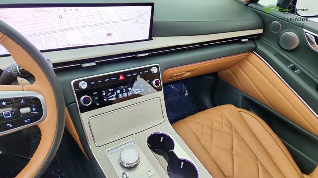 Used 2025 Genesis GV80 3.5T Prestige image 44
