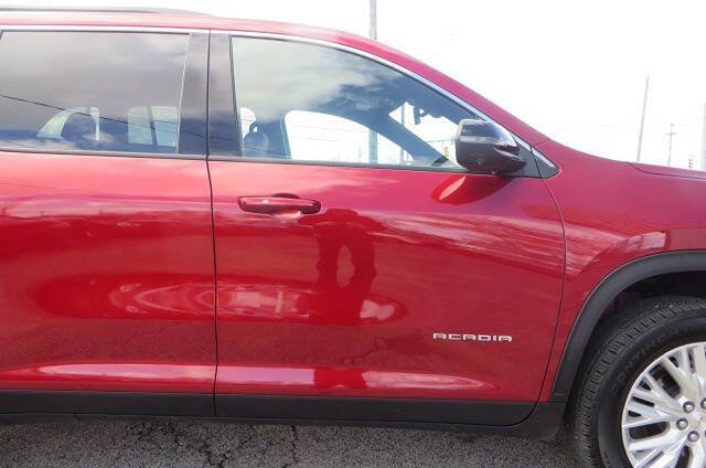 Used 2024 GMC Acadia Elevation image 22