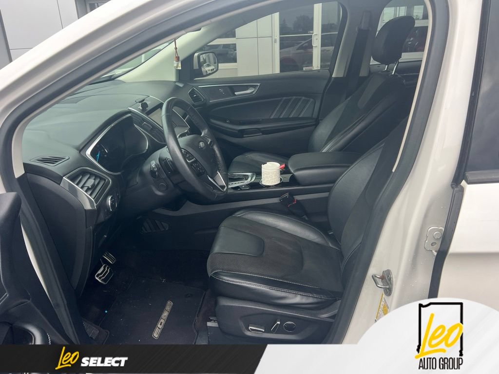 Used 2016 Ford Edge Sport w/ Equipment Group 401A AWD/4WD image 6