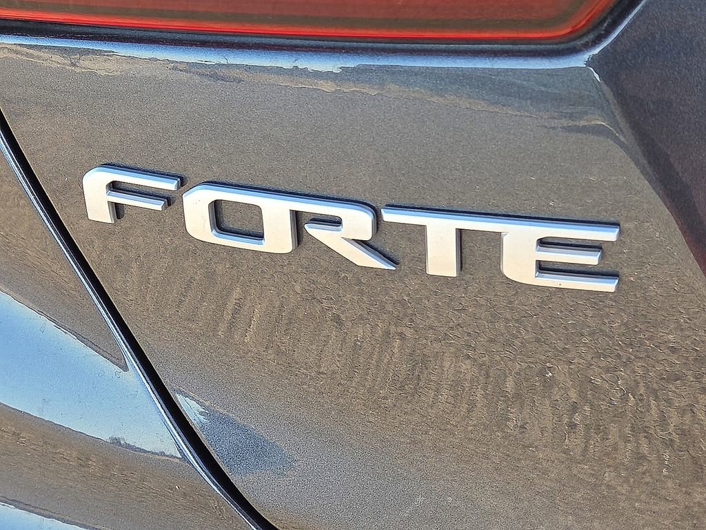 Used 2024 Kia Forte LXS image 16