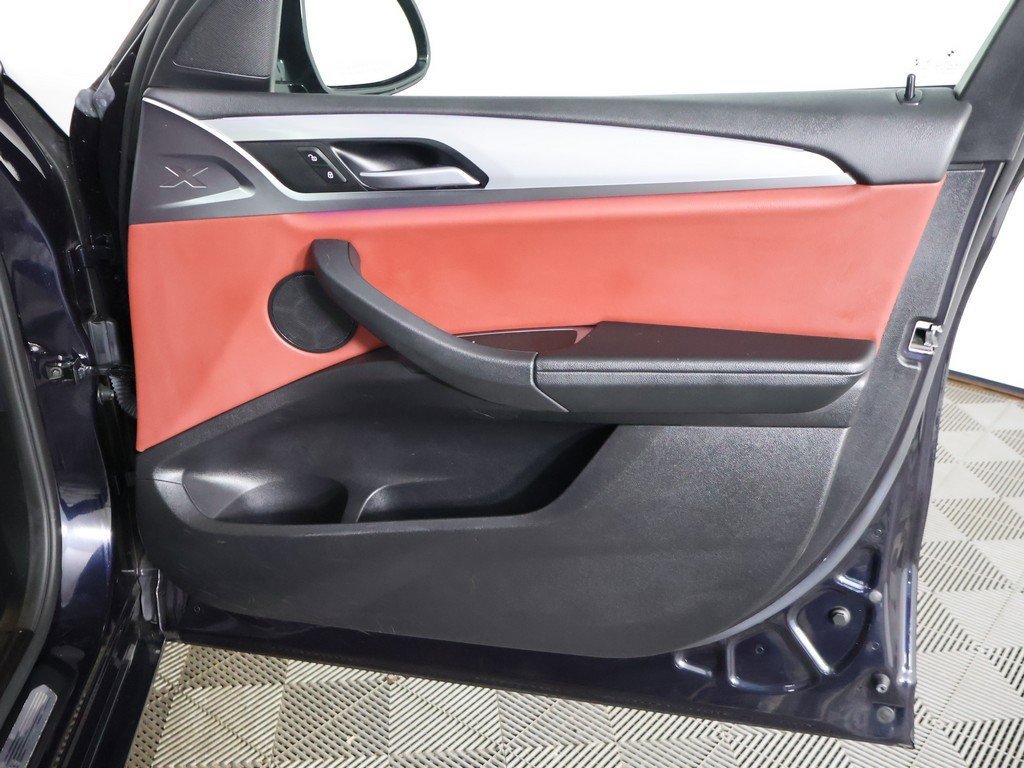 Used 2022 BMW X3 xDrive30i w/ M Sport Package 2 image 25