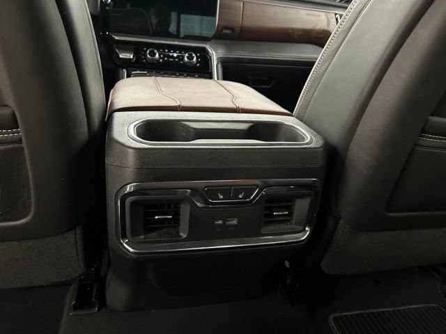 Used 2023 GMC Sierra 1500 Denali Ultimate AWD/4WD image 25