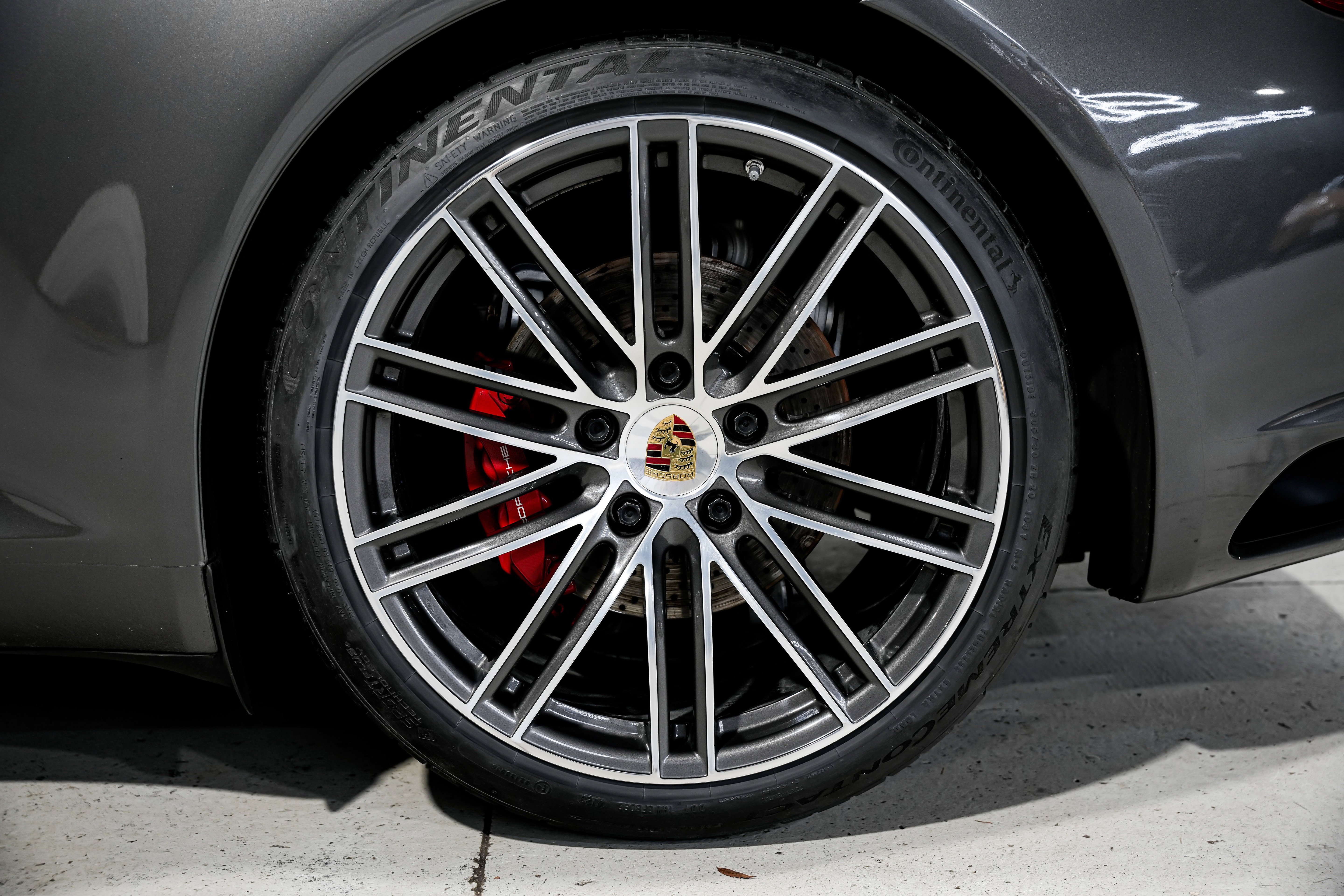 Used 2017 Porsche 911 Carrera S image 42