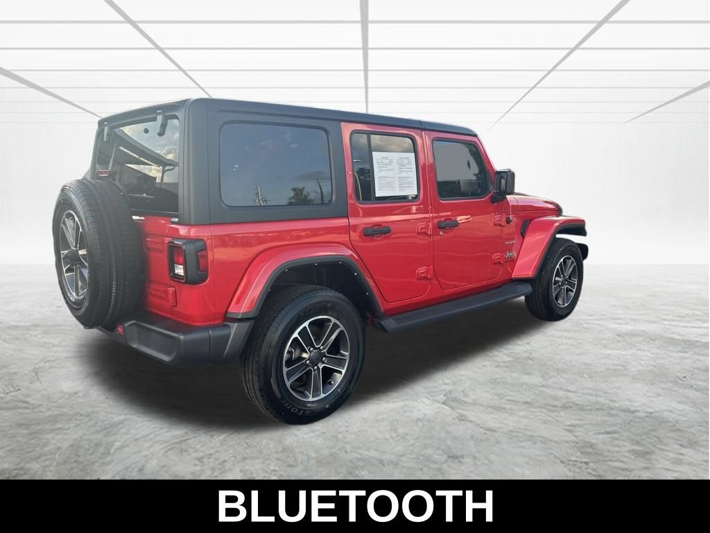 Used 2023 Jeep Wrangler Unlimited Sahara AWD/4WD image 5