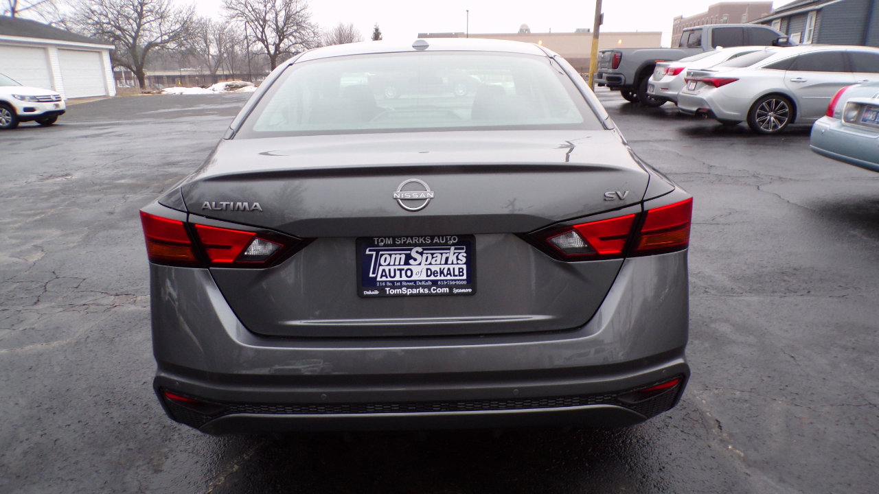 Used 2024 Nissan Altima 2.5 SV image 26