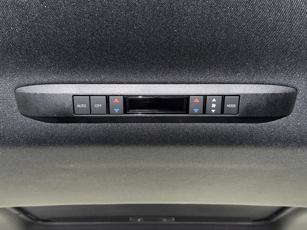 Used 2025 Toyota Sienna XSE w/ XSE Plus Package AWD/4WD image 22