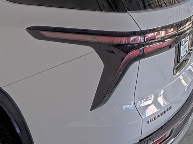 New 2026 Chevrolet Traverse LT image 10