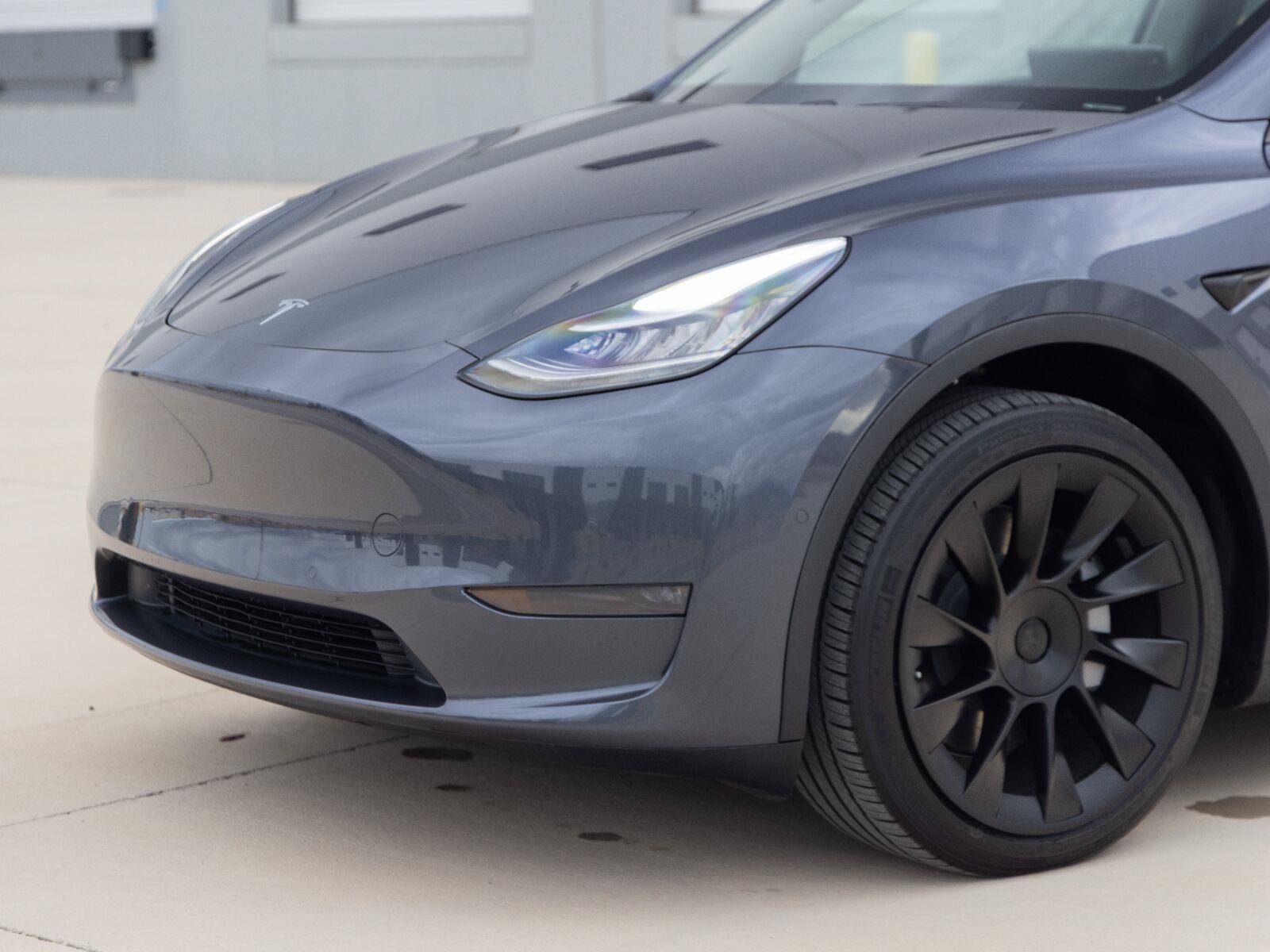 Used 2020 Tesla Model Y Long Range AWD/4WD image 13