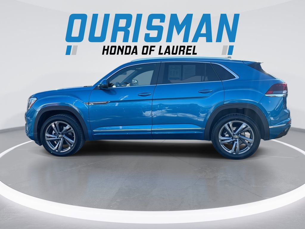 Used 2024 Volkswagen Atlas Cross Sport SEL R-Line image 4