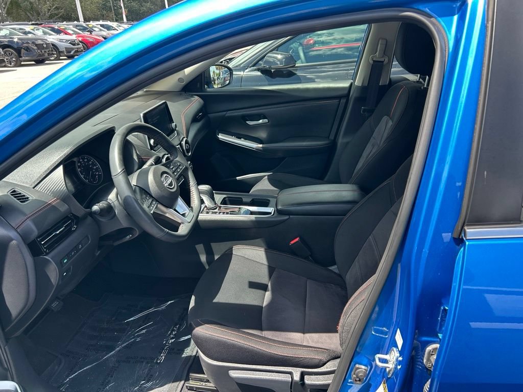 Certified 2024 Nissan Sentra SR FWD image 17