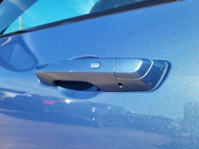 Used 2025 Chevrolet Equinox RS w/ Convenience Package III FWD image 10