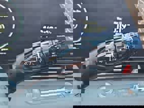 Used 2023 Hyundai Elantra SEL w/ Convenience Package FWD image 29