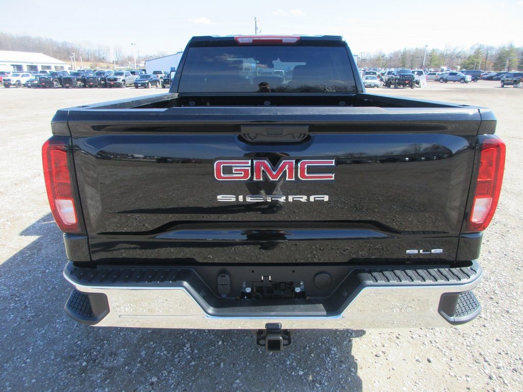 New 2026 GMC Sierra 1500 SLE w/ Max Trailering Package image 6