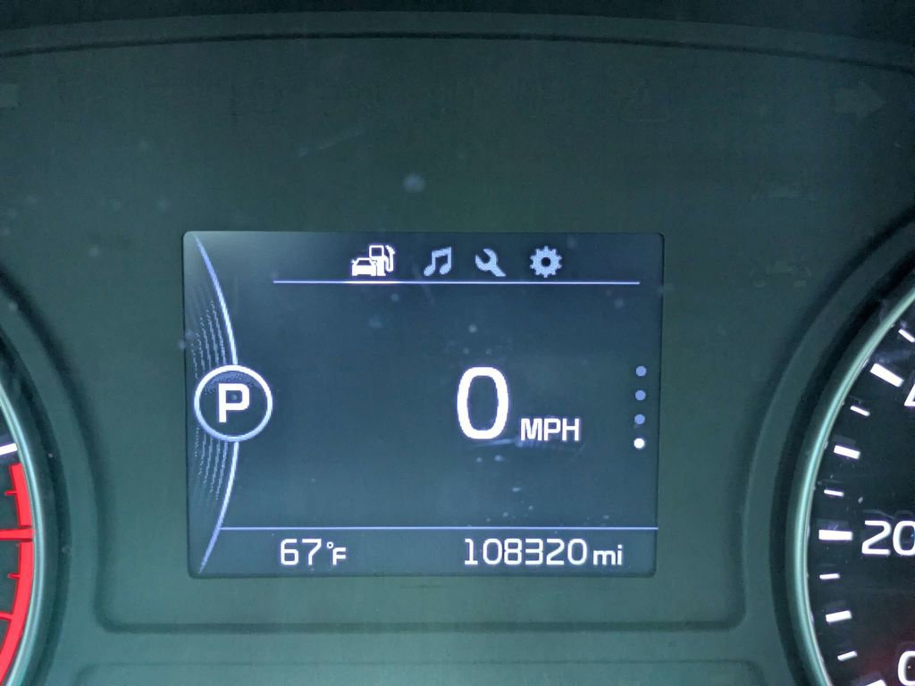 Used 2018 Kia Optima EX image 29