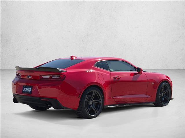Used 2018 Chevrolet Camaro SS RWD image 5