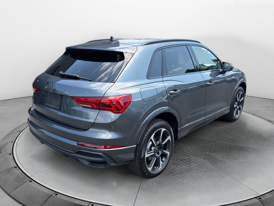 Used 2025 Audi Q3 2.0T Premium Plus w/ Premium Plus Package AWD/4WD image 7