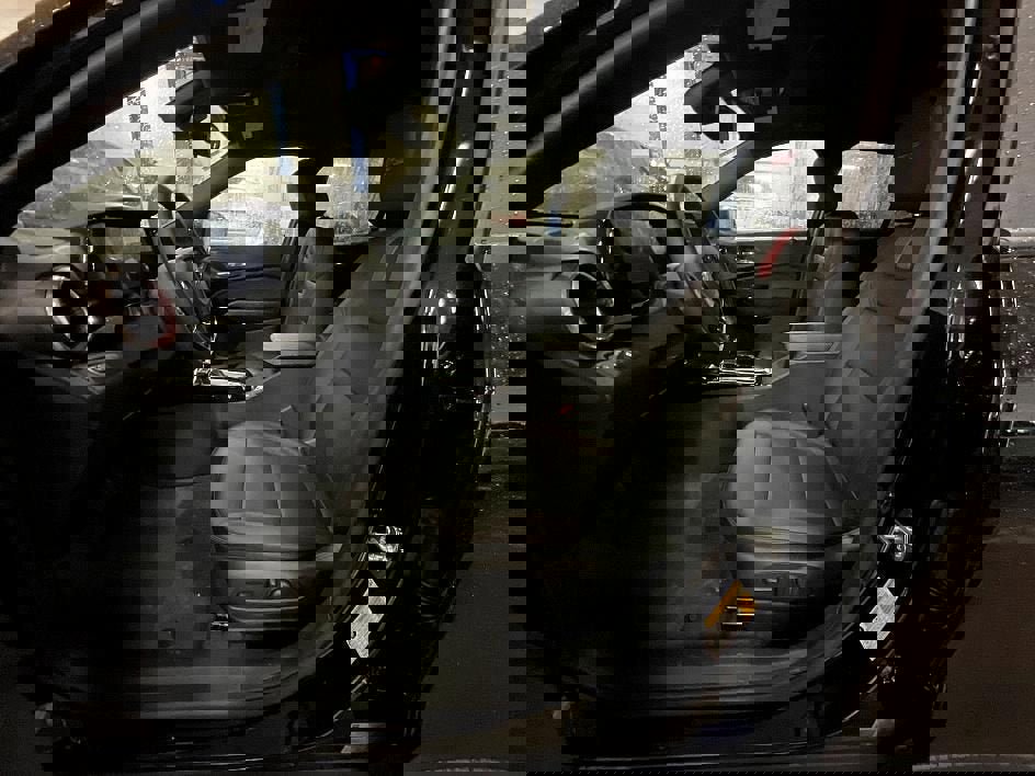 New 2026 Chevrolet Trax RS w/ Sunroof Package image 8