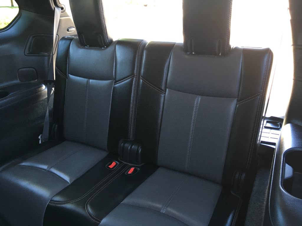 Used 2019 Nissan Pathfinder SL AWD/4WD image 25