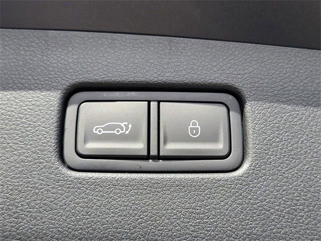 Used 2025 Genesis Electrified GV70 w/ Prestige Package AWD/4WD image 33