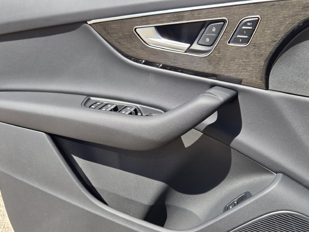 New 2026 Audi Q7 2.0T Premium AWD/4WD image 28