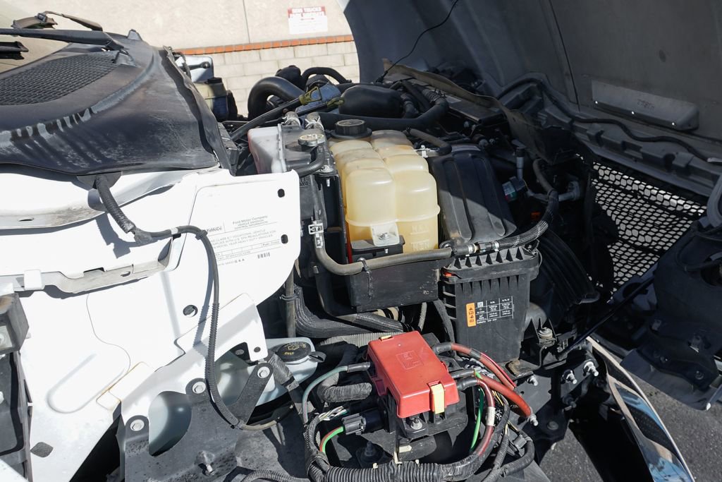 Used 2016 Ford F650 2WD Crew Cab Super Duty image 19