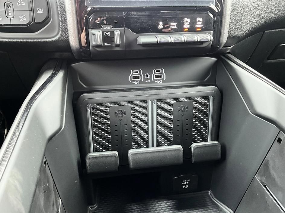 New 2026 RAM 2500 Rebel w/ Rebel Level 1 Equipment Group image 25