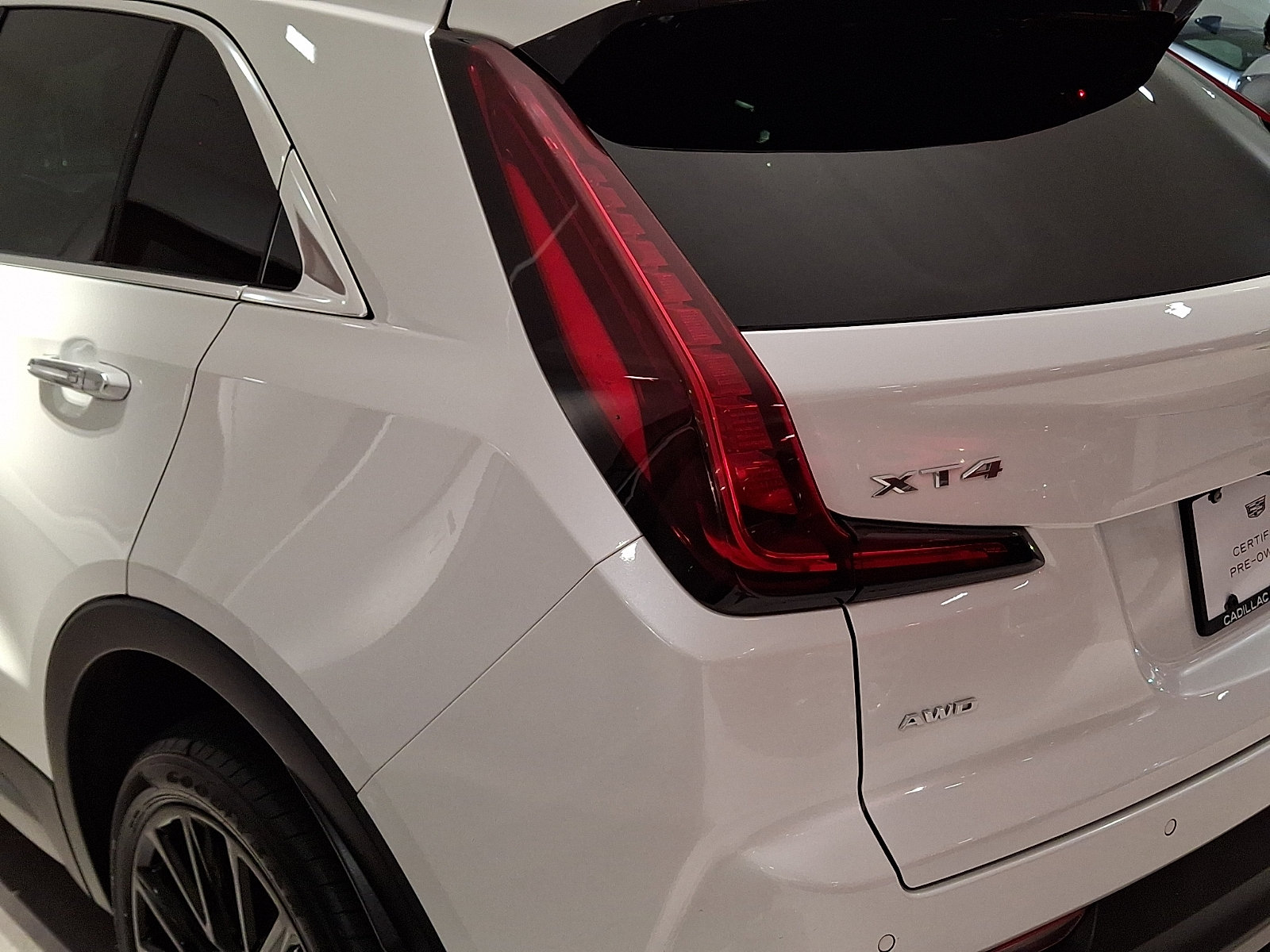 Certified 2023 Cadillac XT4 Premium Luxury w/ Cold Weather Package AWD/4WD image 10