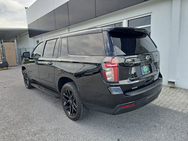Used 2024 Chevrolet Suburban RST w/ Luxury Package AWD/4WD image 5
