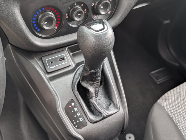 Used 2020 RAM ProMaster City Tradesman FWD image 25