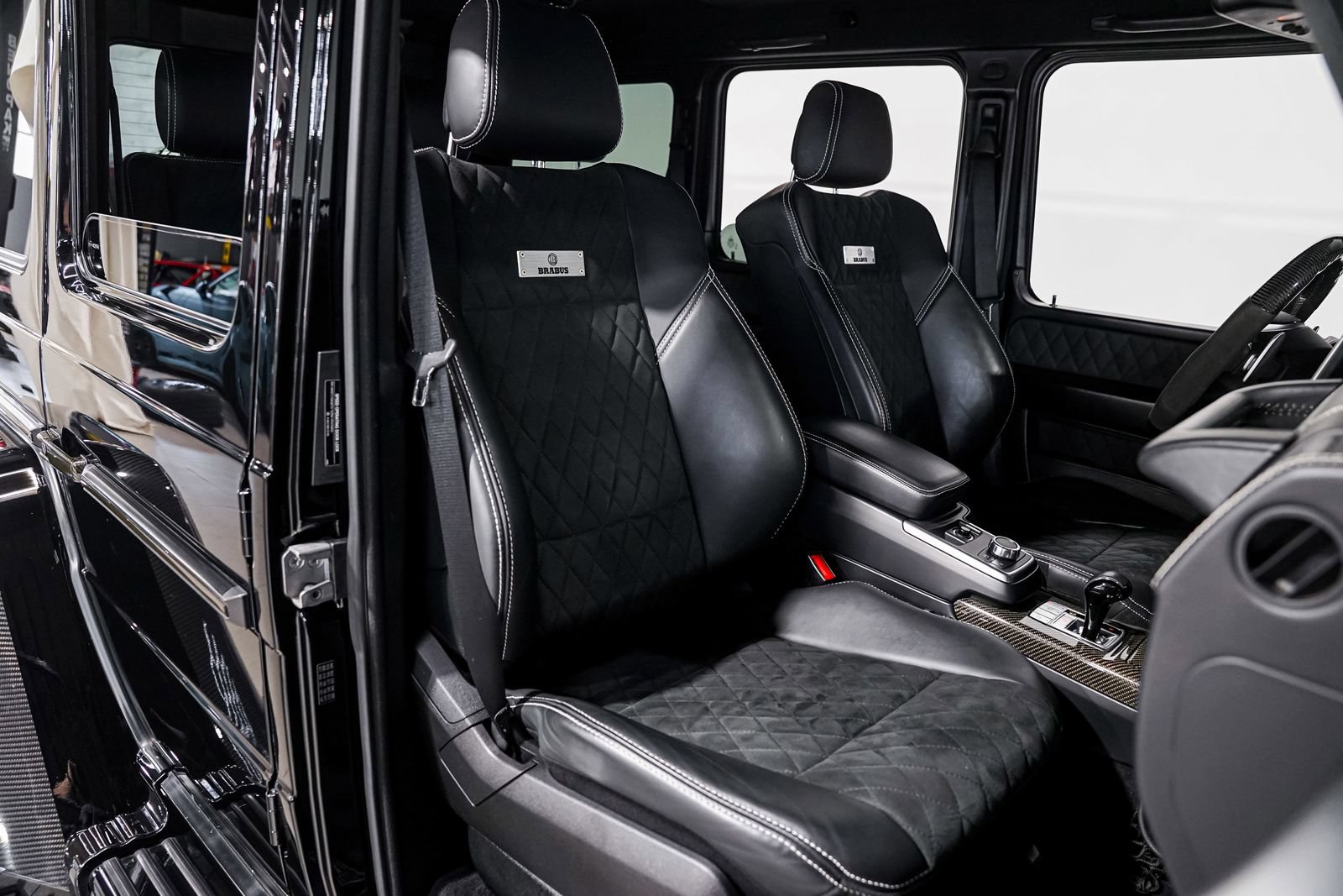 Used 2017 Mercedes-Benz G 550 Squared image 28